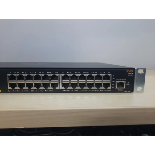 Aruba 2930F Series 24G 4SFP+ Switch (Model : JL255A)