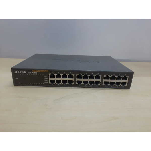 D-Link DES-1024D Switch , 24 Ports [NETT]