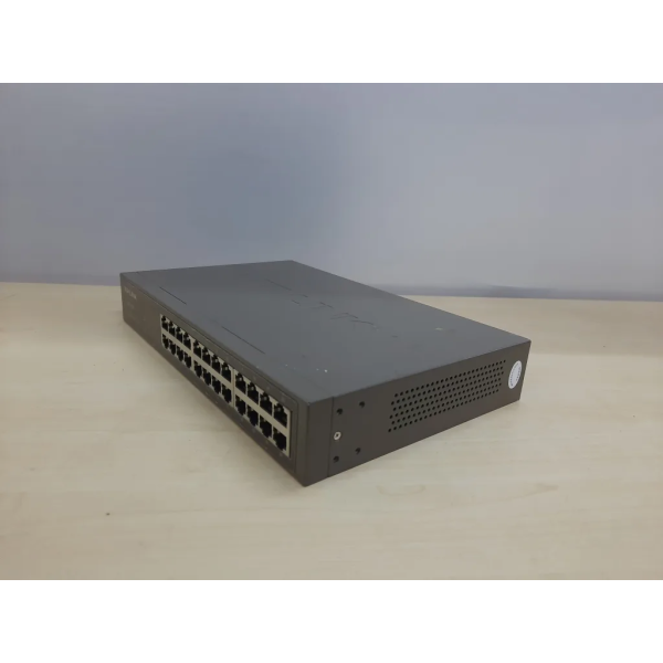 TP-Link 24-Port Switch (Model : TL-SF1024)